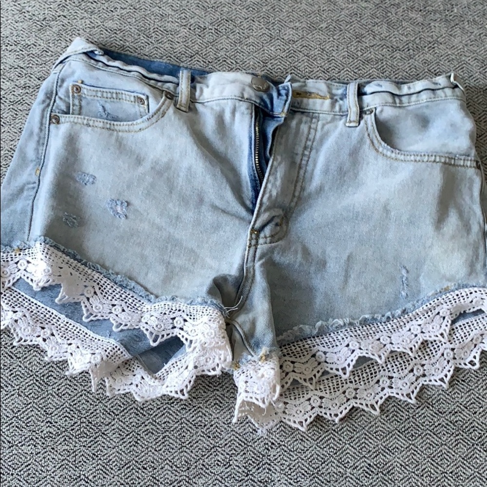 Free people light wash cut off jean shorts